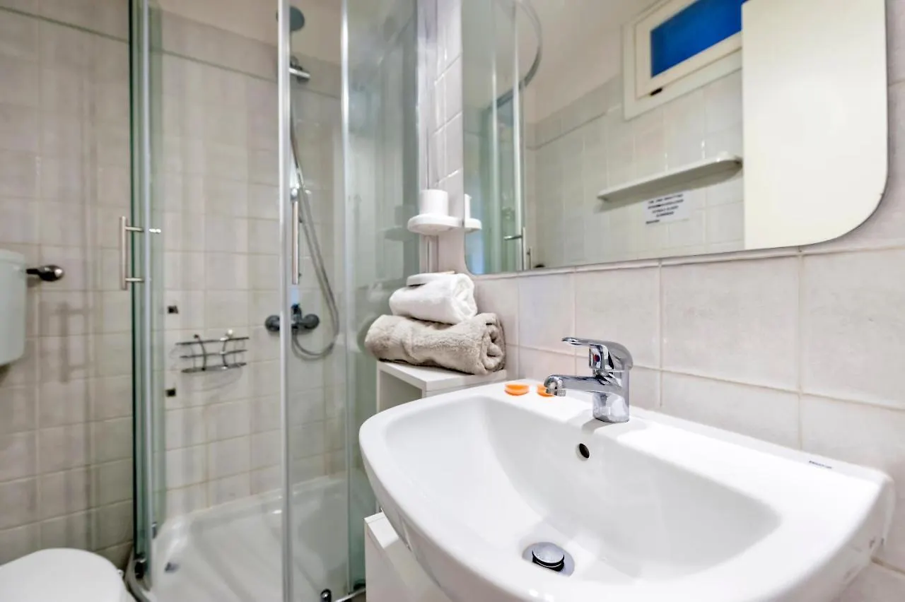 Havana - Apartment With Sea View Rovinj 0*,