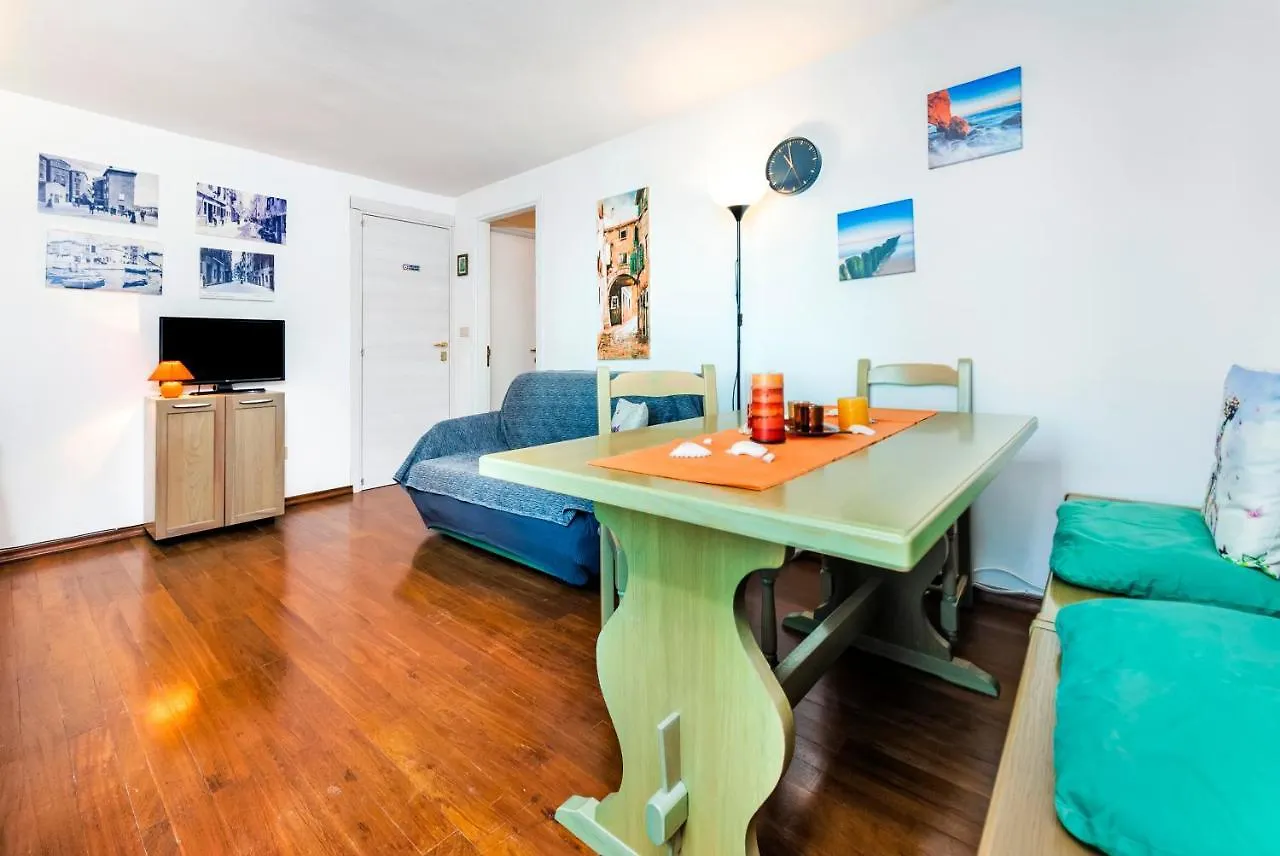 Havana - Apartment With Sea View Rovinj